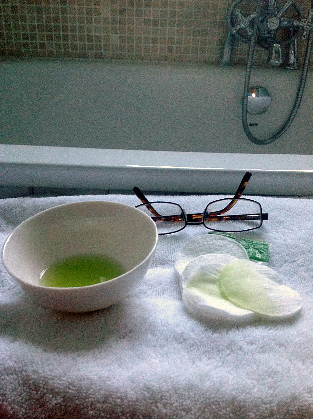 Cucumber, Witch Hazel and Rosewater Eye Mask, a delight for sore eyes